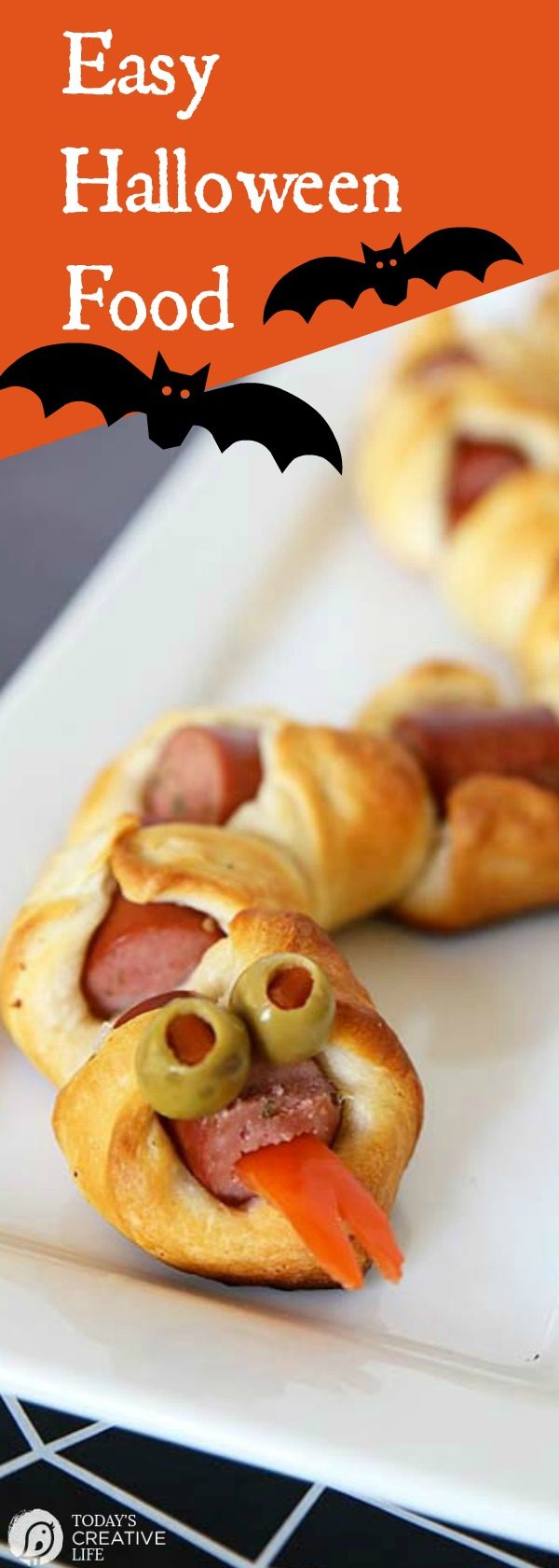 Easy Halloween Food | Rattlesnake Halloween Party Food | Easy to make scary food | Party Planning | Halloween Party | TodaysCreativeLIfe.com