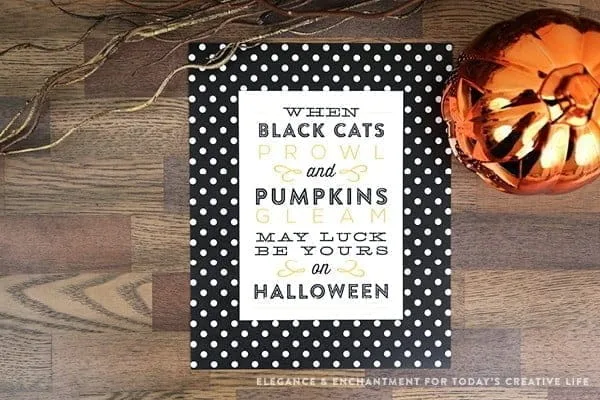 Free Printable Halloween Prints and Signs designed by Elegance and Enchantment for TodaysCreativeLife.com | Easy decorating ideas for Halloween. Find your free download on TodaysCreativeLIfe.com