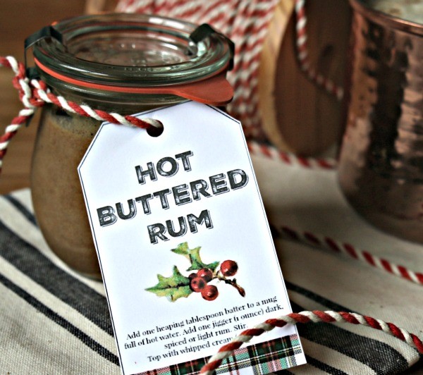 Homemade Hot Buttered Rum Recipe with free printable Tag | TodaysCreativeLIfe.com
