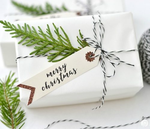 DIY Holiday Gift Tags for a beautiful wrapped holiday package. TodaysCreativeLife.com