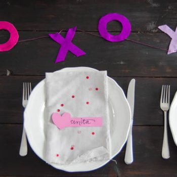 DIY Valentine's Day Place Cards - Create a simple and beautiful table with these ideas. See the full tutorial, using a Cricut Explore on Today's Creative Life. Click on the photo.