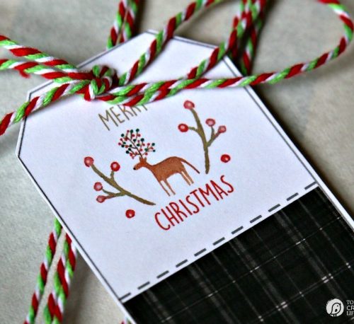 Printable Holiday Gift Tags and Stickers | Get your free download for these adorable plaid gift tags for Christmas. Make gift wrapping easier with free label stickers and tags. See more on TodaysCreativeLife.com