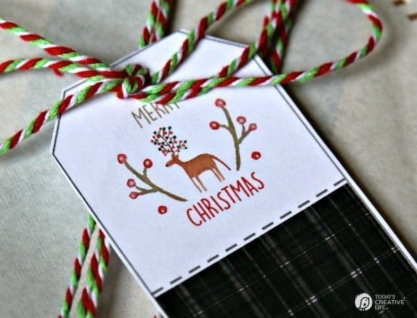 Printable Holiday Gift Tags and Stickers | Get your free download for these adorable plaid gift tags for Christmas. Make gift wrapping easier with free label stickers and tags. See more on TodaysCreativeLife.com