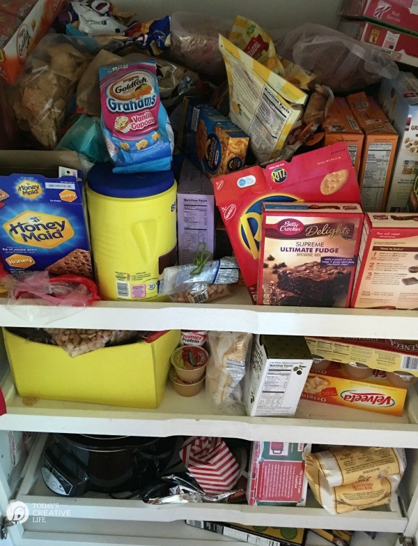 Organizing Your Pantry | Keep your pantry organized with simple storage ideas and printable labels. My pantry is a REAL HOME pantry. Come see. Click on the photo for more. TodaysCreativeLIfe.com 