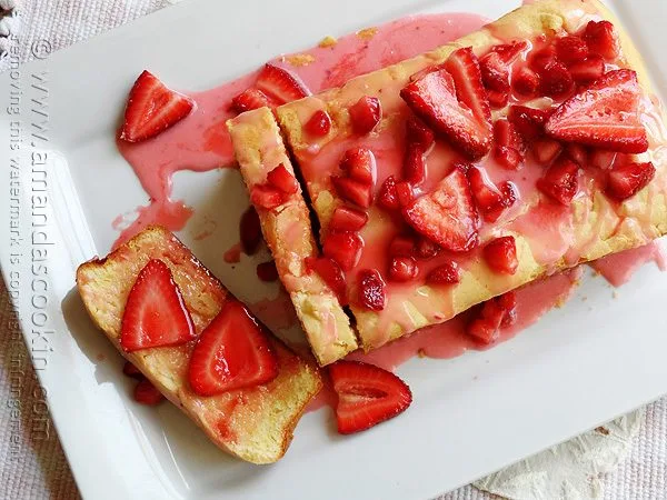 Strawberry Pound Cake