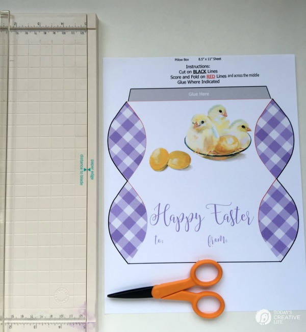 Printable Easter Pillow with paper trimmer