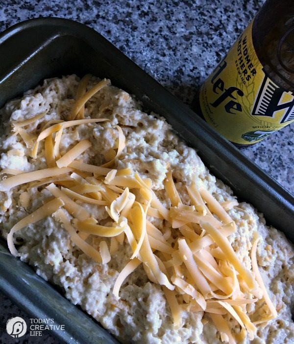 Beer Bread Recipe with Garlic and Cheese | Garlic cheese bread of any kind is delicious! This easy recipe is great with salads, or alone. Make it with craft microbrew or regular beer. Click on the photo for the recipe. TodaysCreativeLife.com