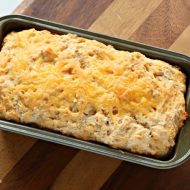 Beer Bread with Garlic and Cheese