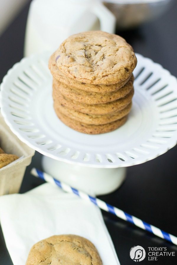 Chocolate Chip Cookies Recipe | Here's a recipe you'll make over and over! Click the photo to print your recipe. TodaysCreativeLife.com