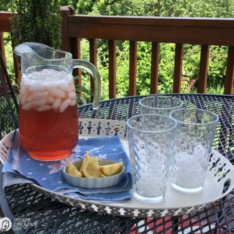 Cranberry Iced Green Tea | Brew your own ice tea in minutes! Refreshing ice tea that's good for you. Click the photo for the recipe.