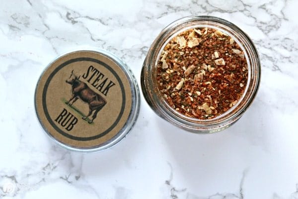 Best Ever Steak Rub | Make your own steak rub for delicious grilling all summer long. TodaysCreativeLife.com