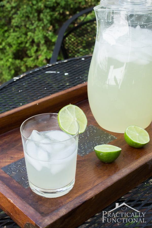 Limeade Recipe | Make this homemade Limeade Recipe for a cool and refreshing drink. Practically Functional for TodaysCreativeLife.com