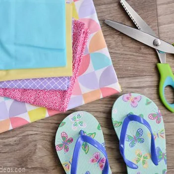 DIY Scrap Fabric Flip Flops | Follow this step by step tutorial to make your own fancy flip flops. This no sew craft is addicting! Our Thrifty Ideas for TodaysCreativeLife.com