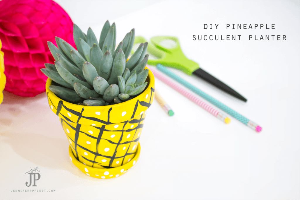 DIY Succulent Pineapple Planter Today's Creative Life