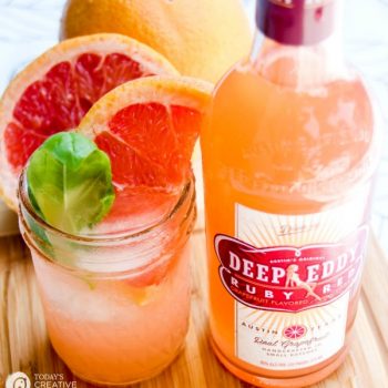 Double Trouble Grapefruit Cocktail | You'll love the crisp citrus taste of grapefruit for your ultimate summer cocktail. See the recipe on Today's Creative Life