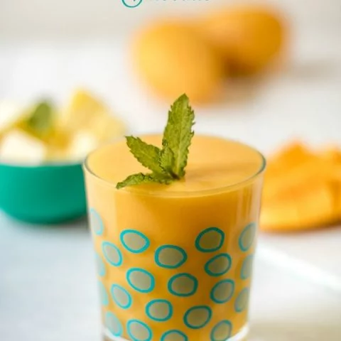 Mango Pineapple Smoothie | Whip up a simple and delicious smoothie that's full of nutrition. Fresh simple taste. TodaysCreativeLife.com