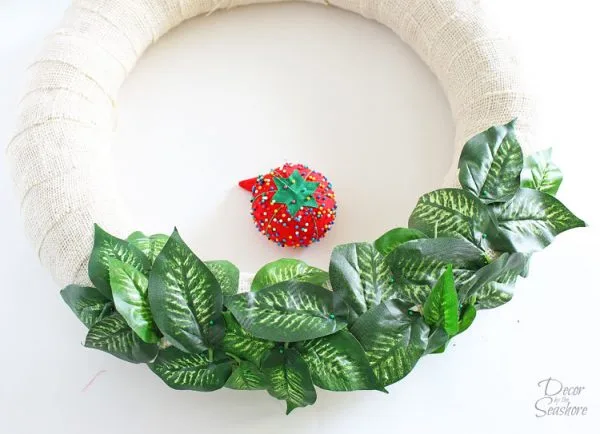 DIY Interchangeable Apple Wreath | Swap out the design each season for a new look. It can be a Fall Wreath, Spring Wreath, Summer Wreath or a Winter Wreath all by changing the apples. See how on Today's Creative Life