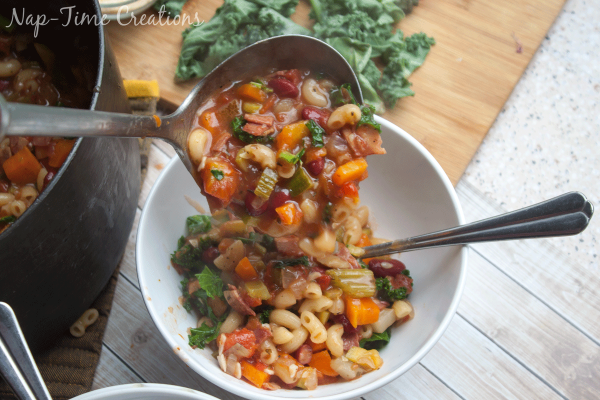 Minestrone Soup Recipe | This homemade Garden Minestrone Soup will have your family running to the dinner table! Perfect for fall and winter! It's the hearty soup you're looking for. See the recipe shared from Nap-Time Creations on Today's Creative Life