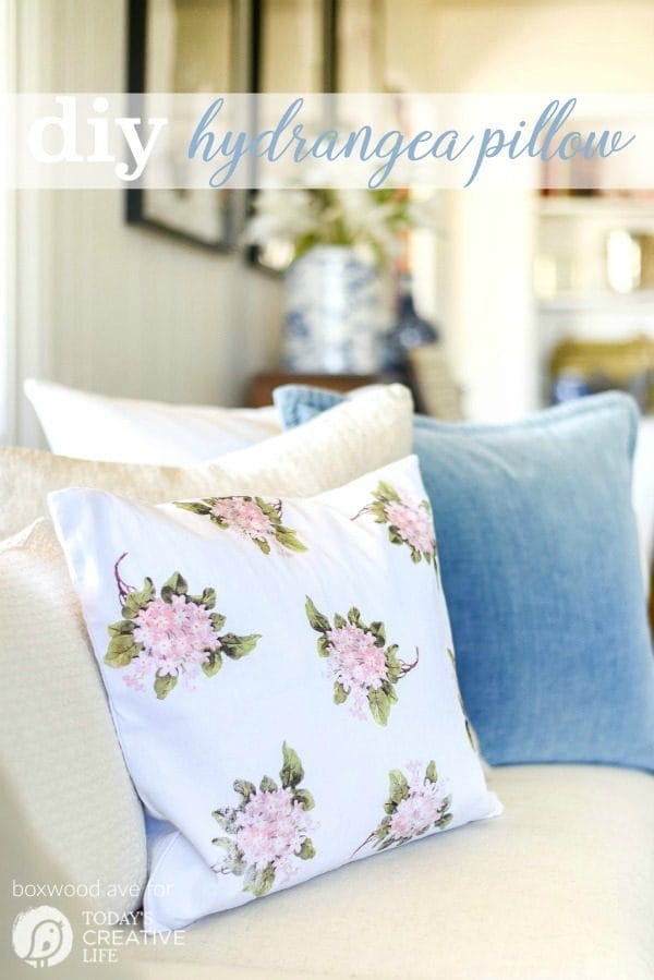 DIY Home Decor Hydrangea Throw Pillow by Boxwood Ave for Today's Creative Life. Create your own home decor with iron on transfers. See the tutorial on TodaysCreativeLife.com