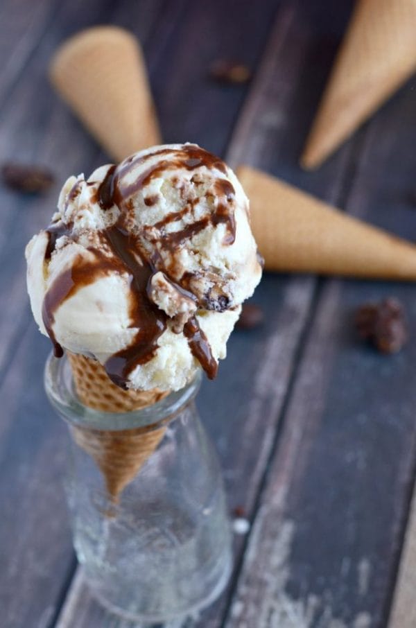 Homemade Tin Roof Sundae Ice Cream | This rich and delicious homemade ice cream recipe will soon become your favorite. Shared by Creations by Kara for TodaysCreativeLife.com