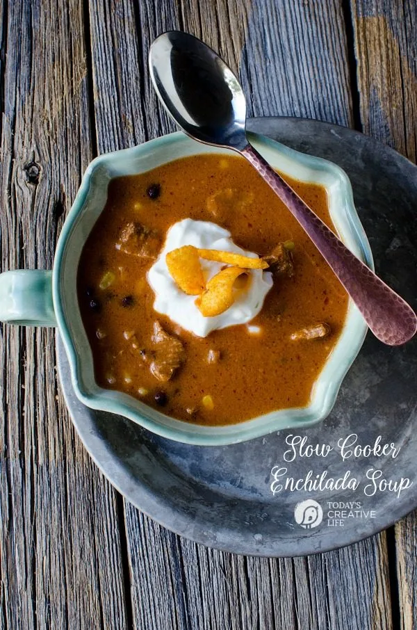 Slow Cooker Enchilada Soup | Crock Pot Soup Recipes are always a hit in my home! Find more slow cooker recipes on Today's Creative Life