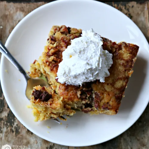 Pumpkin Crunch Cake with Chocolate Chips | This is a fall classic! Maybe you call it Pumpkin dump cake? So easy to make, and full of that pumpkin pie flavor! Click the photo for the recipe. Today's Creative Life