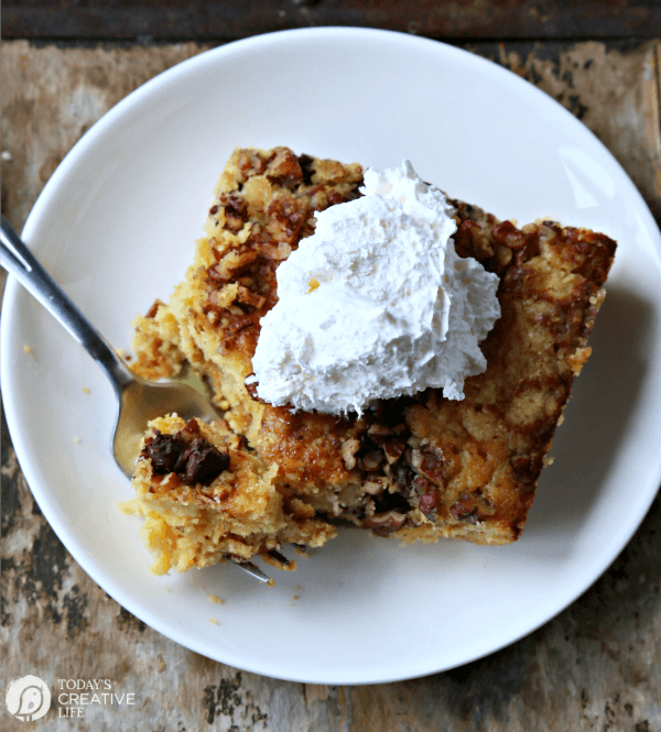 Pumpkin Crunch Cake with Chocolate Chips | This is a fall classic! Maybe you call it Pumpkin dump cake? So easy to make, and full of that pumpkin pie flavor! Click the photo for the recipe. Today's Creative Life