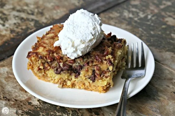 Pumpkin Crunch Cake with Chocolate Chips | This is a fall classic! Maybe you call it Pumpkin dump cake? So easy to make, and full of that pumpkin pie flavor! Click the photo for the recipe. Today's Creative Life