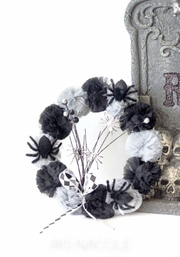 DIY Halloween Decorations | Here's a tutorial for a fun halloween wreath. Click the photo for instructions. Today's Creative Life