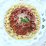 Pasta with Tomato Clam Sauce