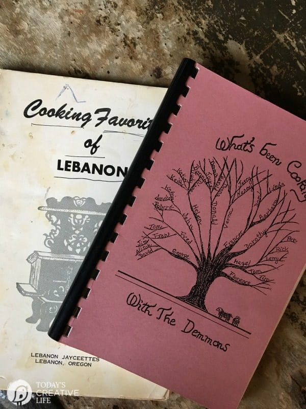 D-I-Y Make Your Own Cookbook