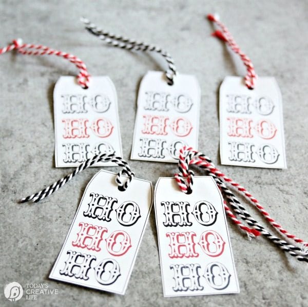 HO HO HO Holiday Gift Tags | Free Printable Christmas holiday gift tags for easy and creative wrapping ideas for you from Today's Creative Life. 