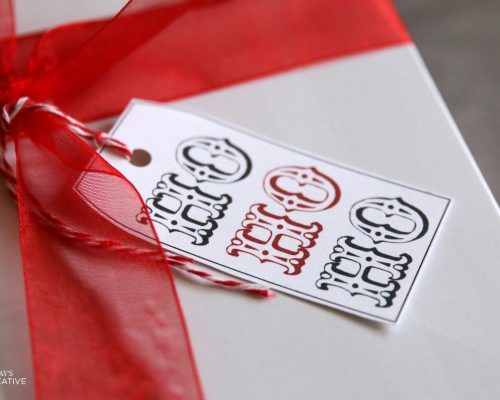 HO HO HO Holiday Gift Tags | Free Printable Christmas holiday gift tags for easy and creative wrapping ideas for you from Today's Creative Life.