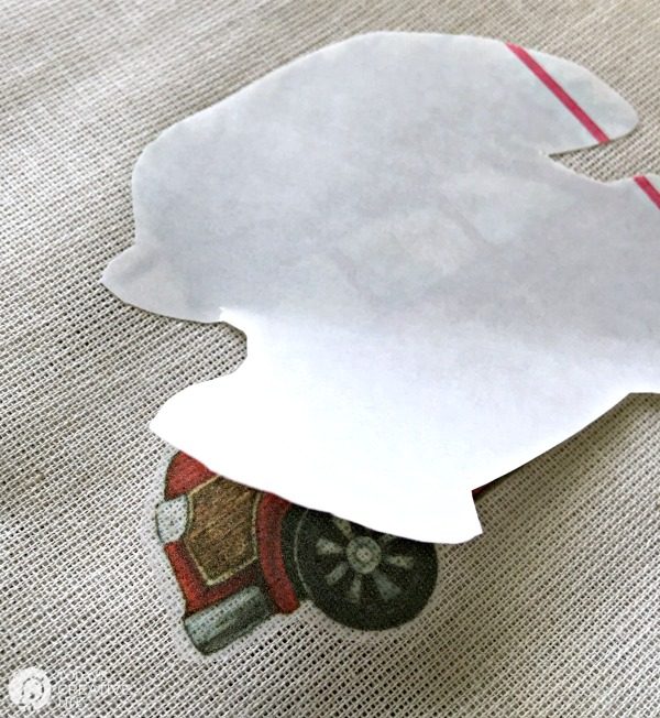 DIY Christmas Gifts | Quick and easy holiday gift ideas with iron on transfer paper. I'm a sucker for this red car with a Christmas tree digital image. Grab your free download at Today's Creative Life.