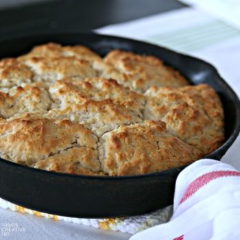 7up Biscuits Skillet Style | Find the recipe on Today's Creative Life