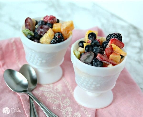 Fruit Salad Recipe | Enjoy this mixed fruit recipe with sour cream fruit salad dressing. Brunch recipe, summer salad recipe. TodaysCreativelife.com