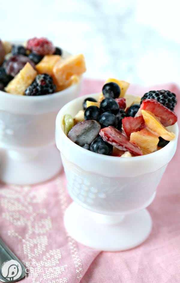 Fruit Salad Recipe | Enjoy this mixed fruit recipe with sour cream fruit salad dressing. Brunch recipe, summer salad recipe. TodaysCreativelife.com