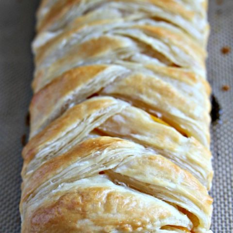 Puff Pastry Braid | This easy puff pastry braid can be made in any flavor. Perfect for Easter brunch, or breakfast. Click on the photo for the recipe. TodaysCreativeLife.com