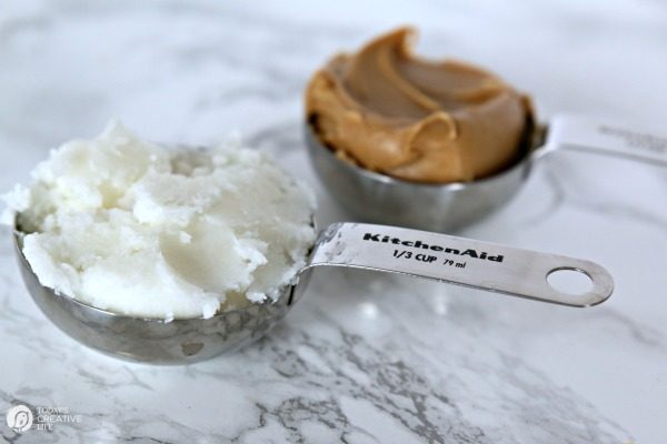 Coconut Oil Chocolate Peanut Butter Cups | Easy to make with cocoa and coconut oil. TodaysCreativeLife.com