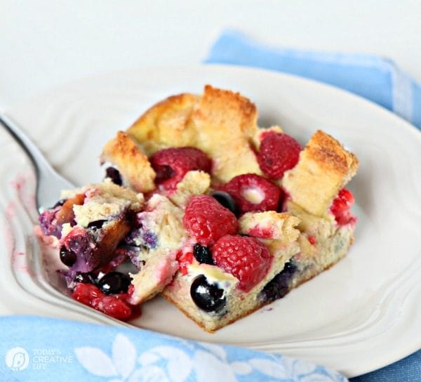 French Toast Casserole | The Mixed Berry French Toast Casserole Recipe makes a delicious breakfast or brunch idea. Click the photo for the recipe. TodaysCreativeLife.com