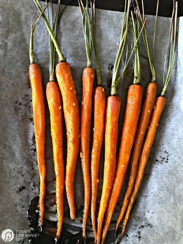 https://todayscreativelife.com/wp-content/uploads/2017/05/Roasted-Carrot-tops-600x800.jpg