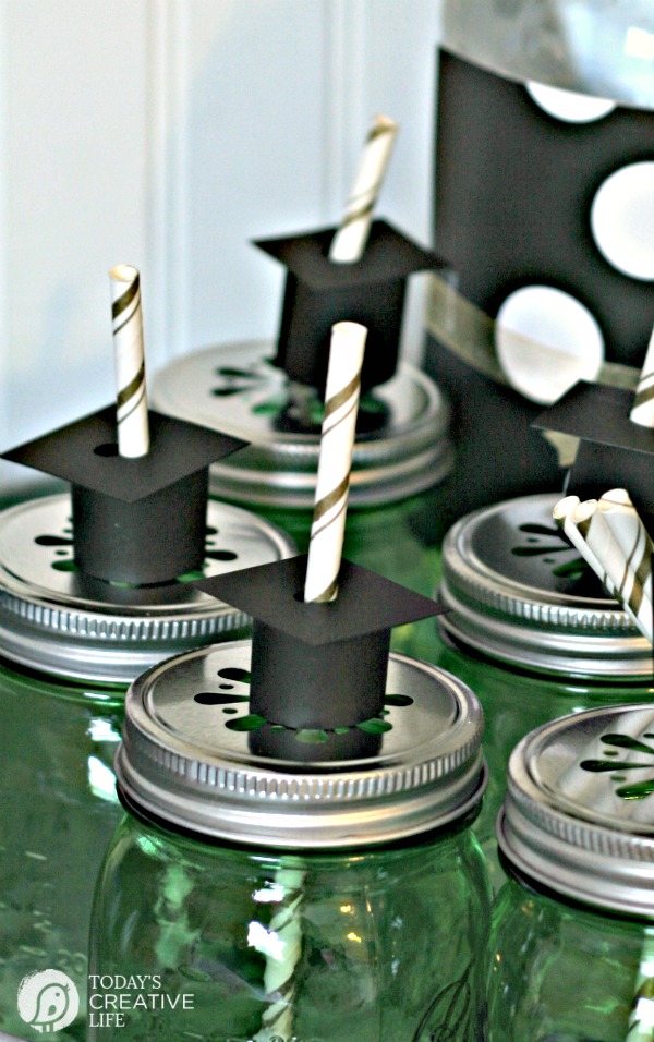 High School Graduation Party Ideas | Simple Grad Hat Straws for DIY Decorations. See the tutorial on TodaysCreativeLife.com