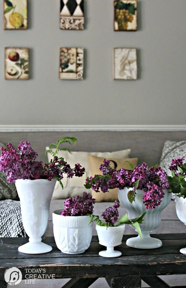 DIY Spring Decor | Decorating with Lilacs | Fast and easy home decorating for spring! Simple ideas for stylish decor. Click the photo to see more! TodaysCreativeLife.com