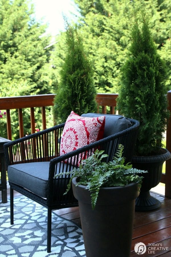 Small Patio Decorating Ideas 