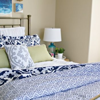 Guest Bedroom decorating ideas on a budget. TodaysCreativelife.com
