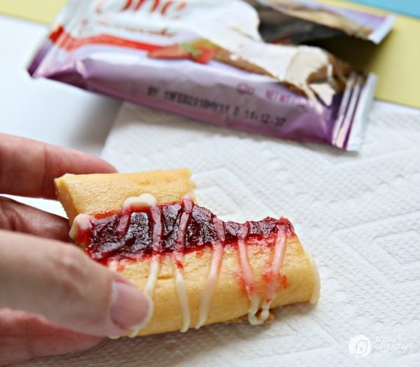 Easy Snack Ideas | Fiber One Strawberry Cheesecake Bars.