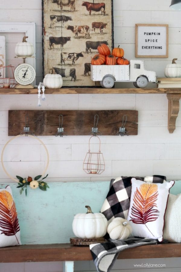 Fall Entryway Ideas from LollyJane