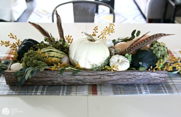 DIY Fall Decor | Easy Table Centerpiece for Fall or Thanksgiving. TodaysCreativeLife.com