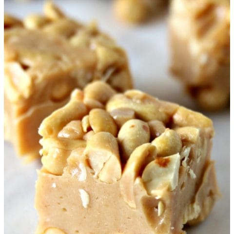 Payday Peanut Bites | No Bake easy to make peanut butter peanut bites. Payday candy bar copycat from TodaysCreativeLife.com