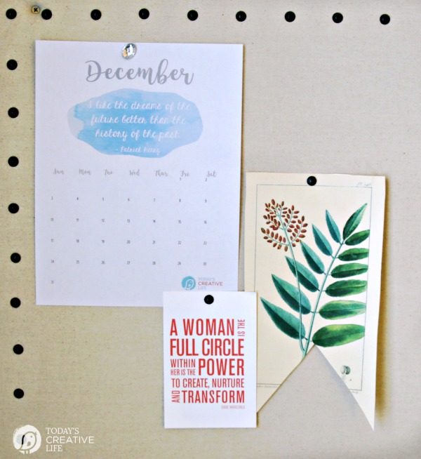 2017 Printable December Calendar | TodaysCreativeLife.com